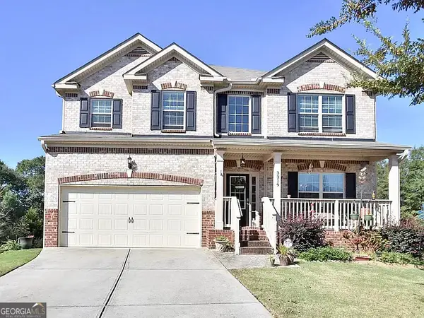 3319 Gardenside Walk, Loganville, GA 30052