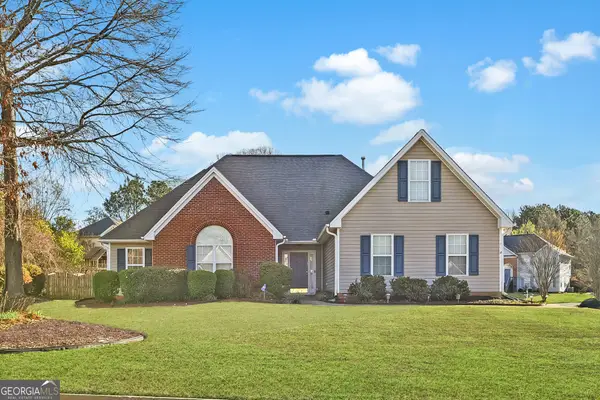 521 Red Tip Court, Loganville, GA 30052