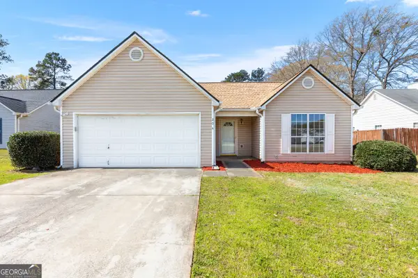 204 Apple Valley Road, Macon, GA 31217