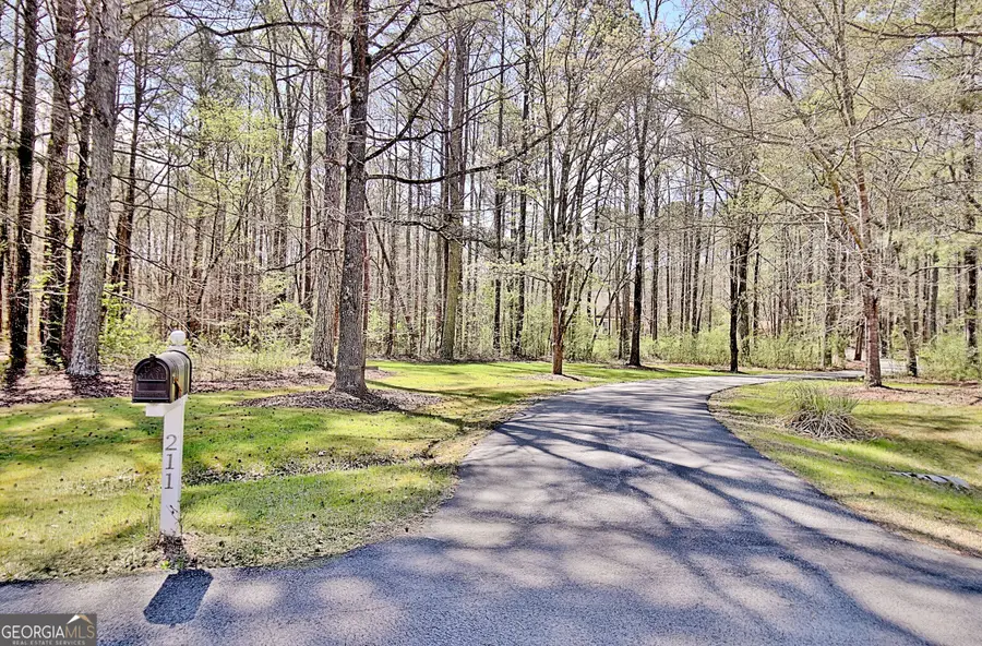 211 Hayden Lane, Newnan, GA 30265 - #3