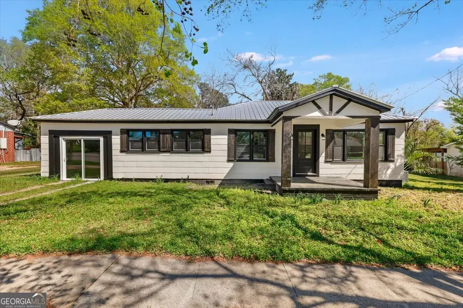 360 N Lewis Street, Metter, GA 30439 - #2