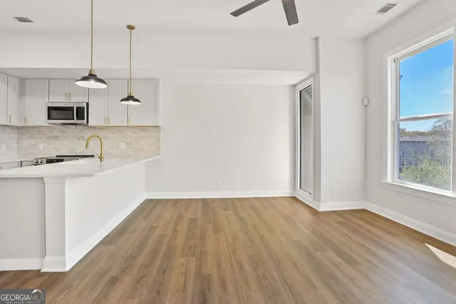 302 Lorch Street #204, Savannah, GA 31404 - #3