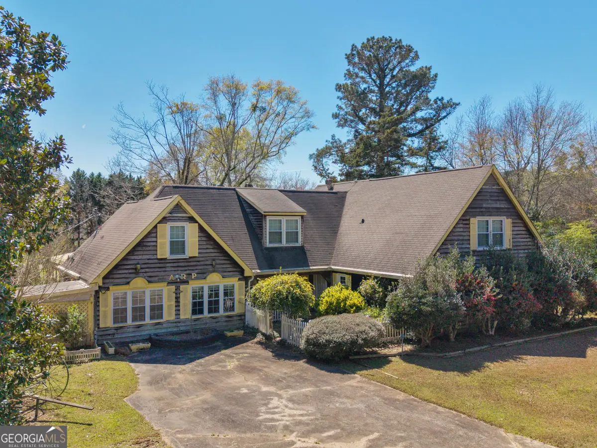 209 Founders Drive, Barnesville, GA 30204 - #1