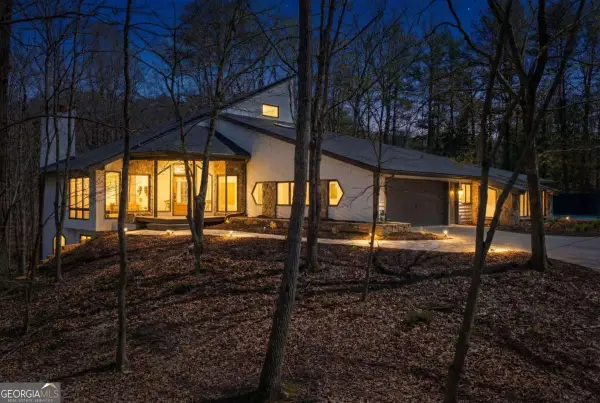 14 Ball Creek Way, Atlanta, GA 30350