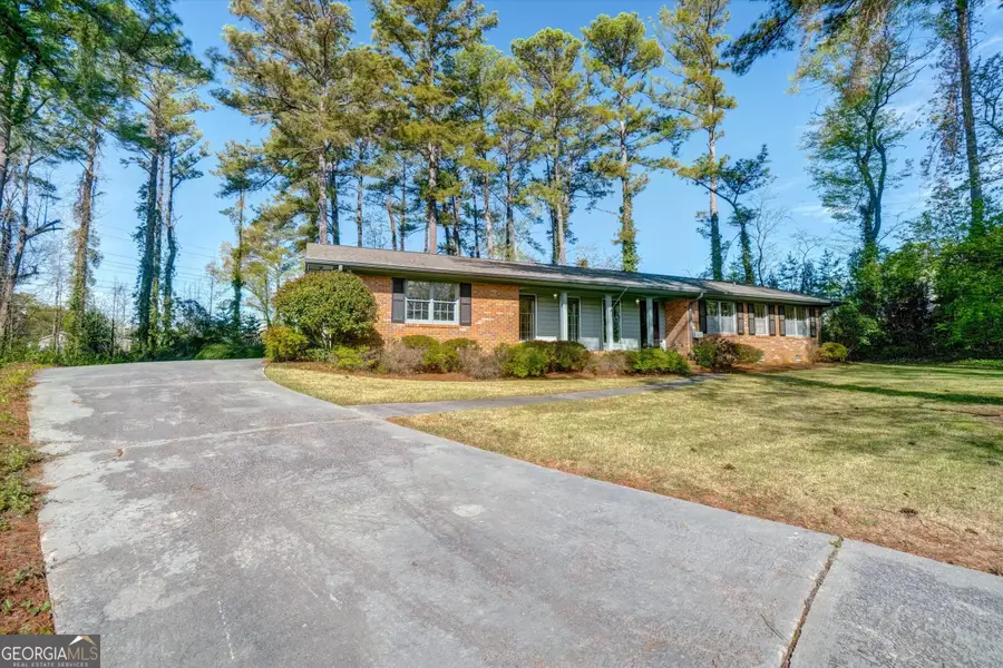 797 Kiowa Drive Ne, Marietta, GA 30060 - #3