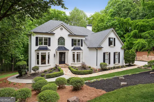 110 Valley Summit Court, Roswell, GA 30075