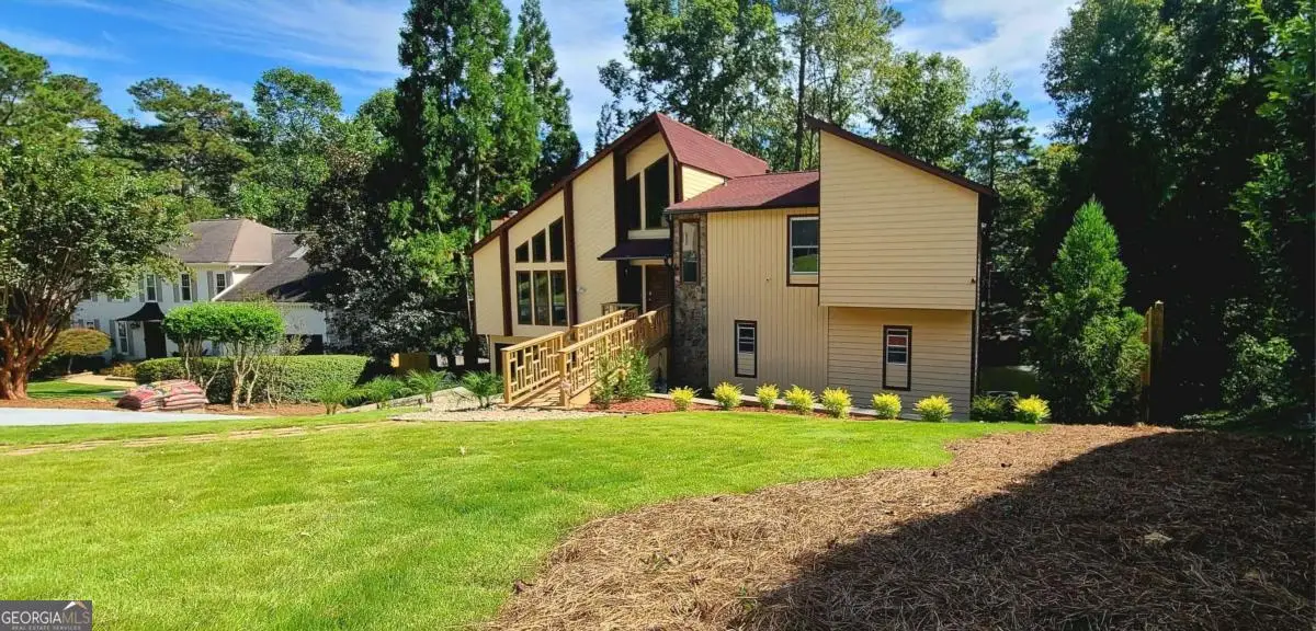 2696 Long Lake Terrace Ne, Roswell, GA 30075 - #1