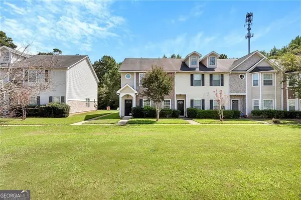 8662 Thomas Road, Riverdale, GA 30274