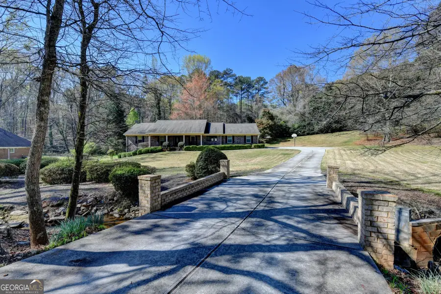 2582 Kenwood Drive, Duluth, GA 30096 - #2