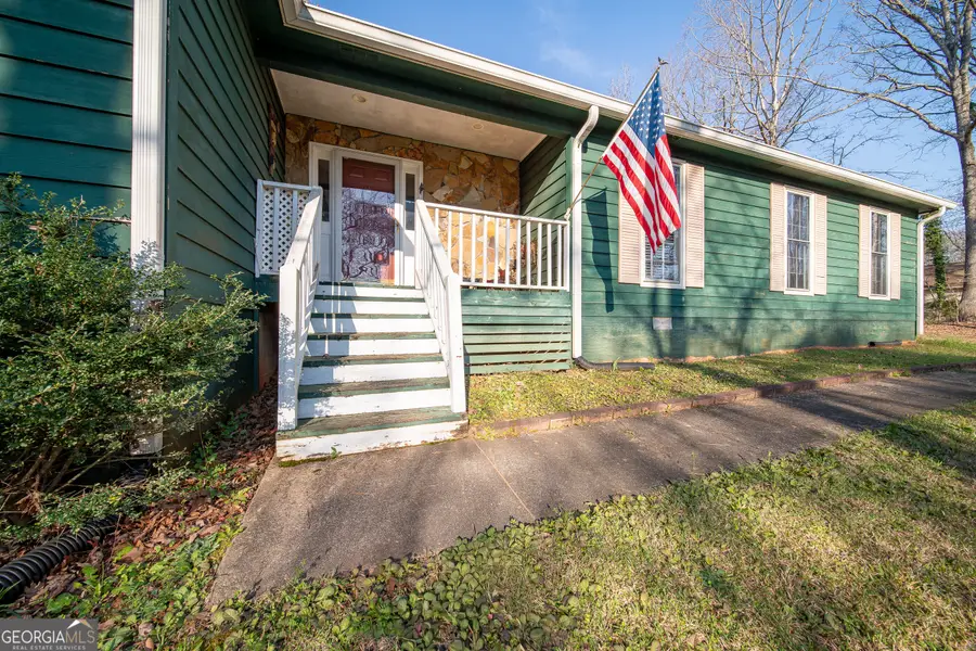 112 Brookwood Drive, Lagrange, GA 30240 - #2