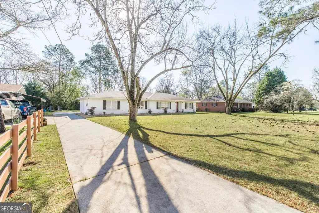 1402 Knoxville Street, Fort Valley, GA 31030 - #1