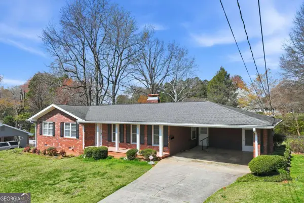 3024 Saint Charles Avenue, Gainesville, GA 30504