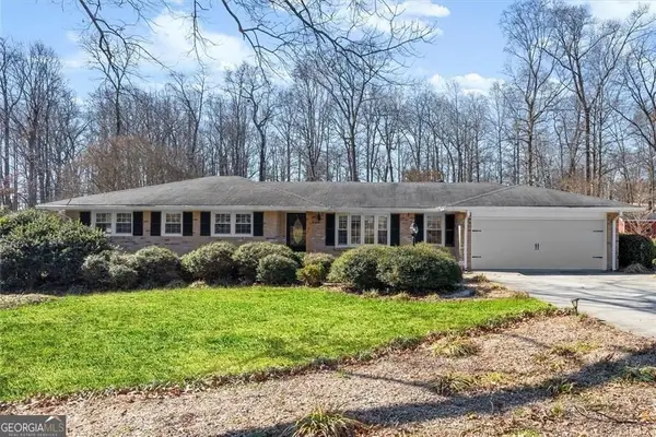 146 Lancelot Way, Lawrenceville, GA 30046