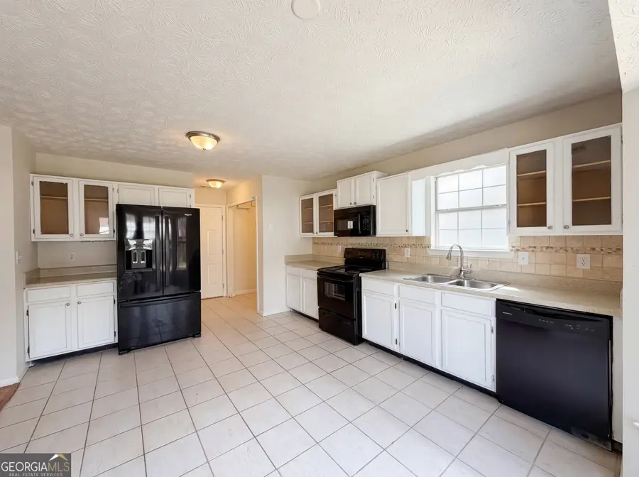 5939 Farmbrook Lane, Rex, GA 30273 - #2