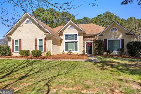 299 Woodlake Drive, Newnan, GA 30265