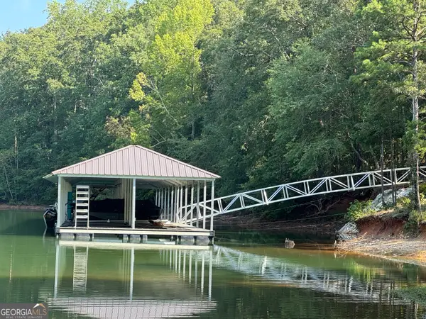 385 Tom Cobb Drive, Hartwell, GA 30643