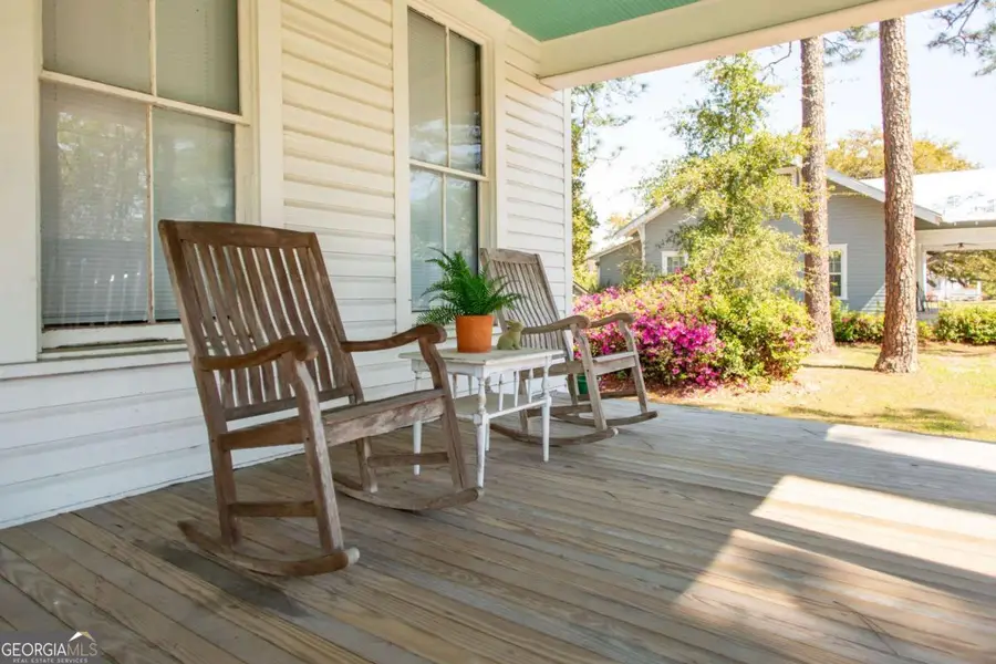 1261 Grove Avenue, Waycross, GA 31501 - #3