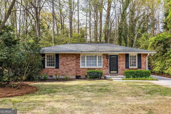 868 Scott Circle, Decatur, GA 30033