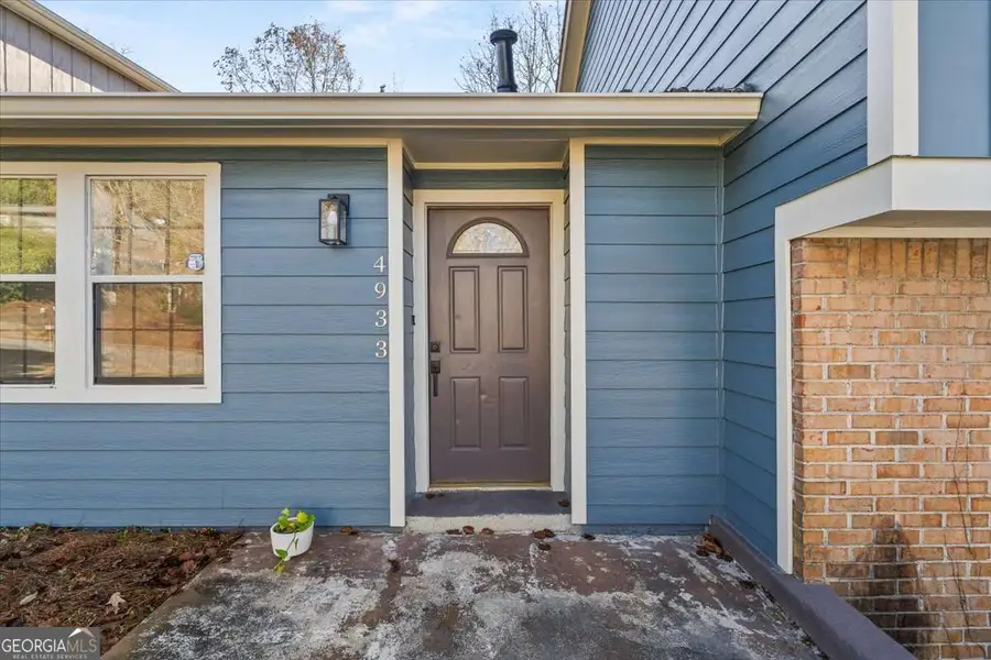 4933 Park West Drive, Stone Mountain, GA 30088 - #3