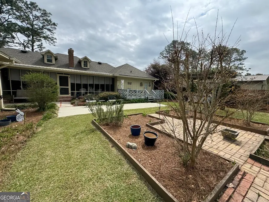 410 Preston Street, Metter, GA 30439 - #2