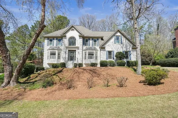 1815 Windsor Wood Drive, Roswell, GA 30075