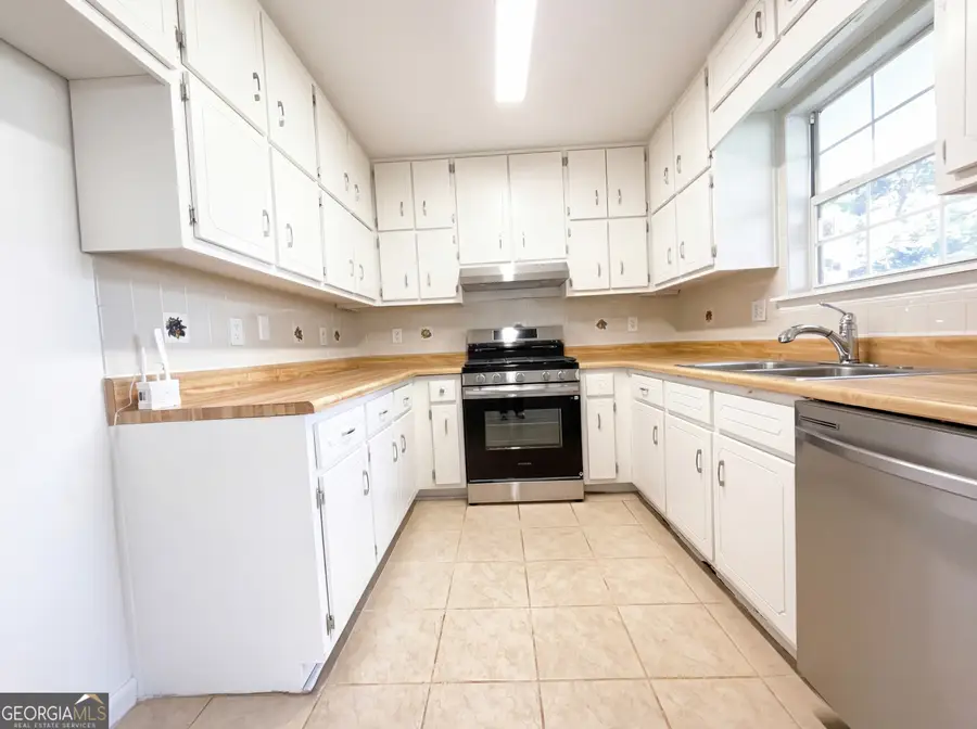 227 Brown Acres Road, Griffin, GA 30224 - #2