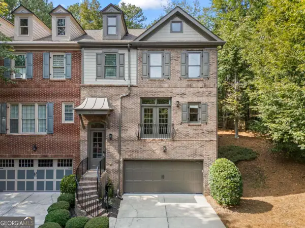 2602 Long Pointe, Roswell, GA 30076