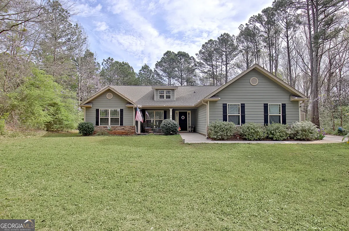 96 E Gordon Road, Newnan, GA 30263 - #1