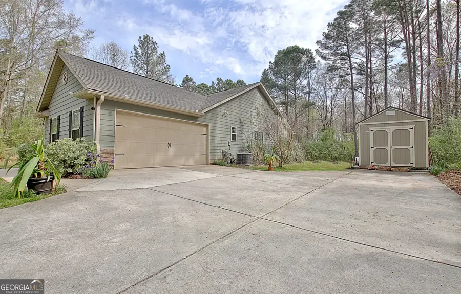 96 E Gordon Road, Newnan, GA 30263 - #3