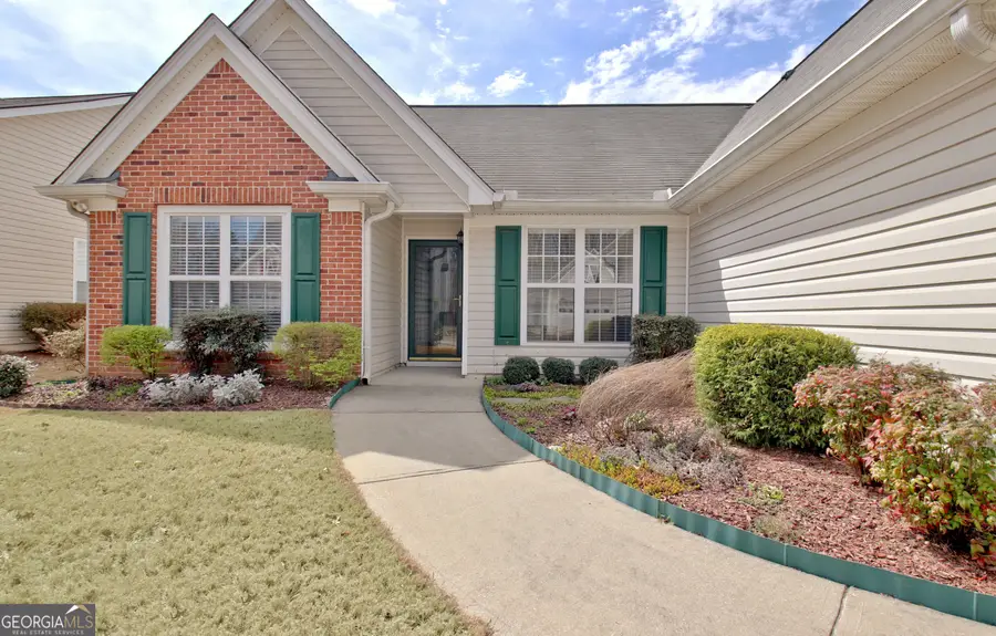 130 N Square Lane, Newnan, GA 30263 - #2