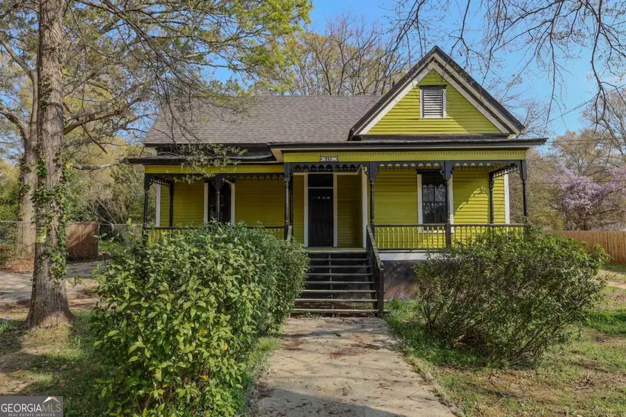 711 Davis Street, Monroe, GA 30655 - #2