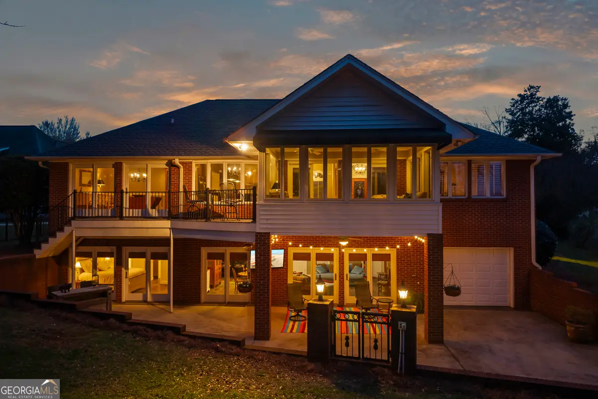 424 Capri Point, Lavonia, GA 30553 - #1