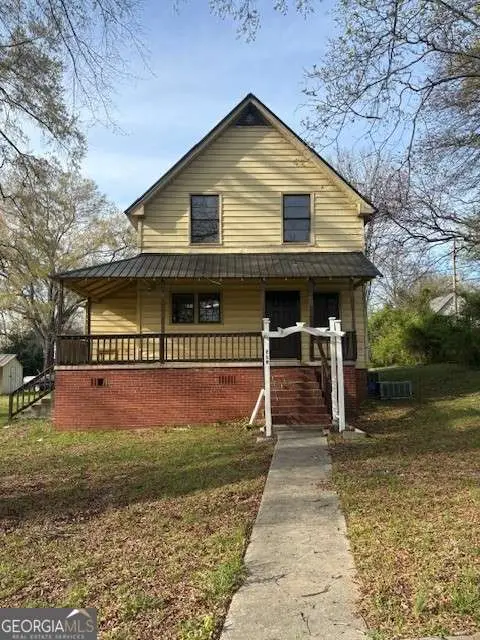 219 Grove Avenue, Lindale, GA 30147