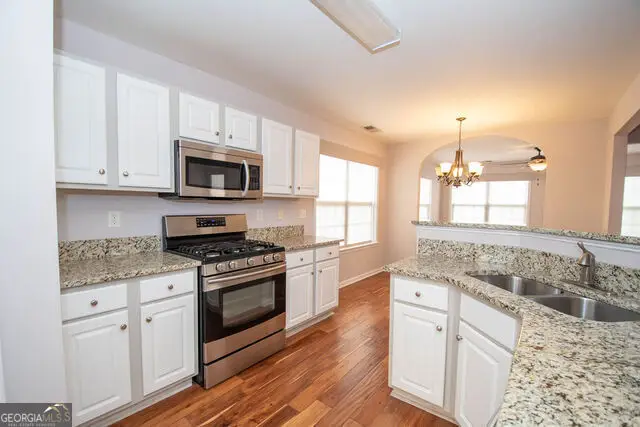 10 Greens Court, Newnan, GA 30265 - #3