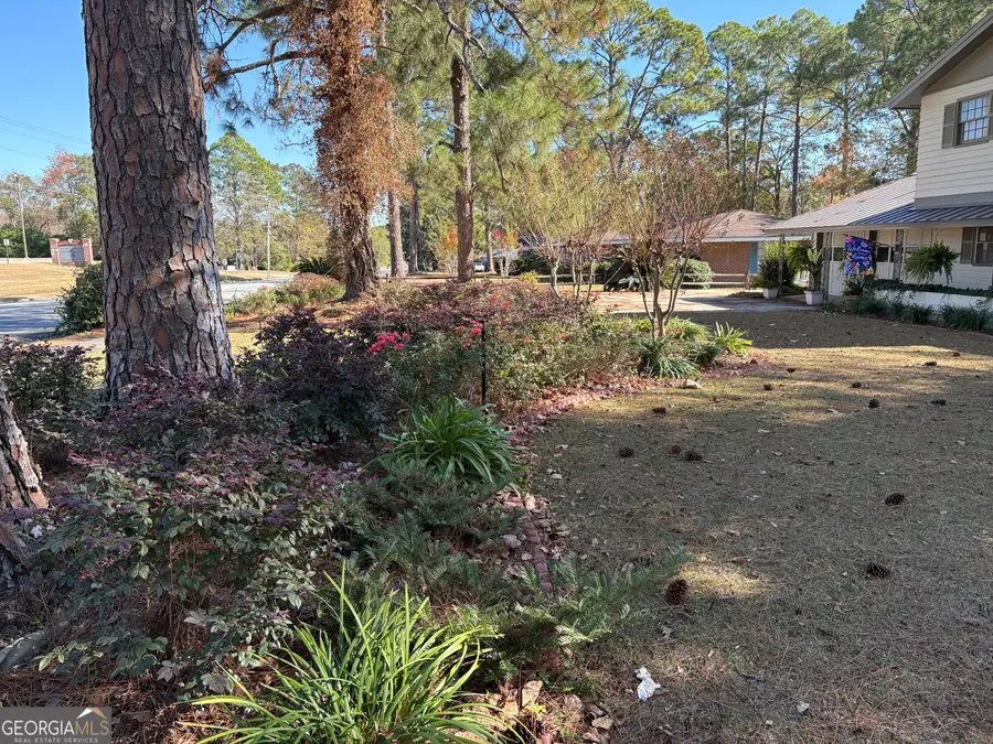 1410 E 24th Avenue, Cordele, GA 31015 - #3