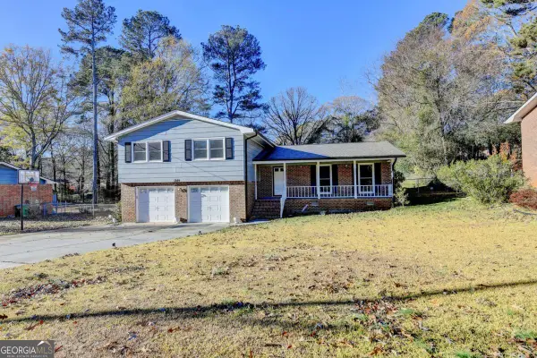 1249 Renee Drive, Lilburn, GA 30047