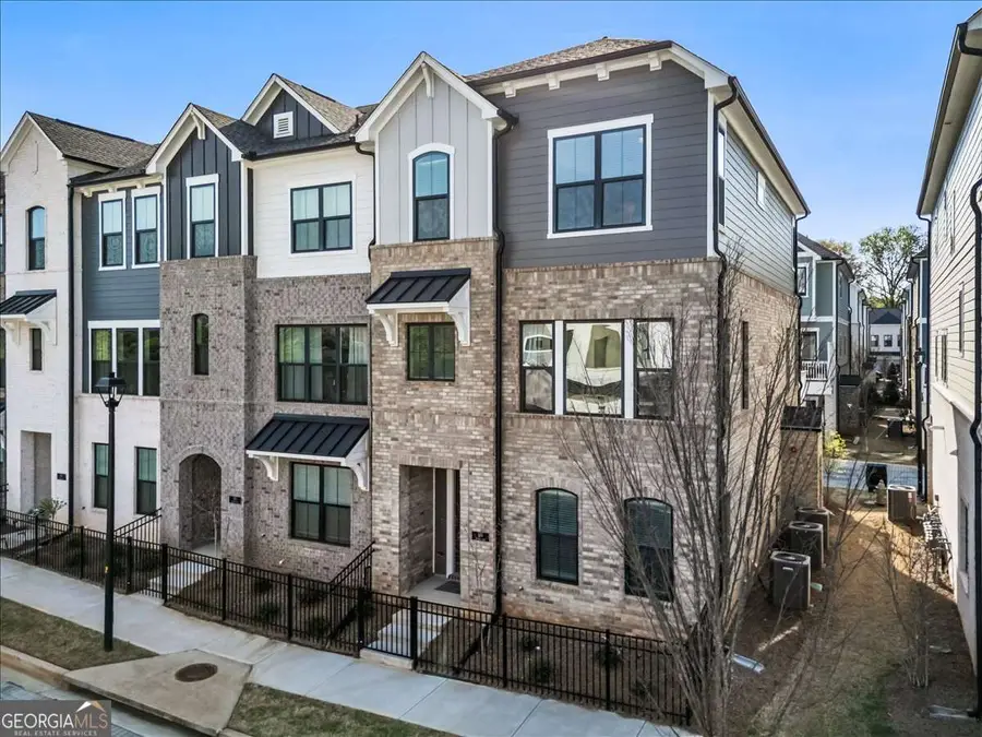 335 Walker Avenue, Roswell, GA 30076 - #2