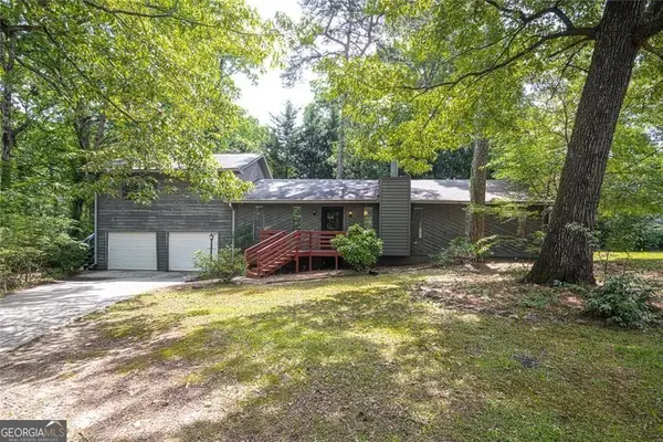 633 Iris Road, Pine Lake, GA 30072