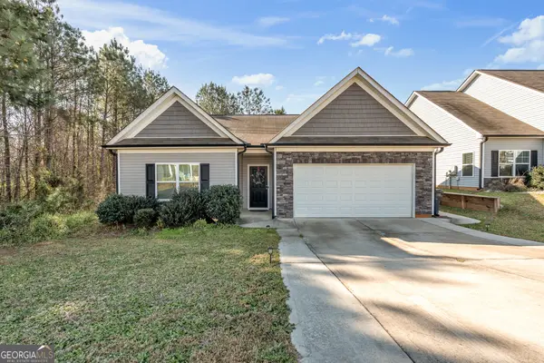 5 Hill Top Circle, Grantville, GA 30220