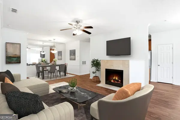 205 Streamside Drive, Roswell, GA 30076