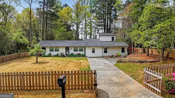 3785 Somerset Drive Sw, Marietta, GA 30064