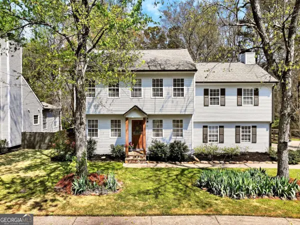 240 Park Bridge Lane, Roswell, GA 30075