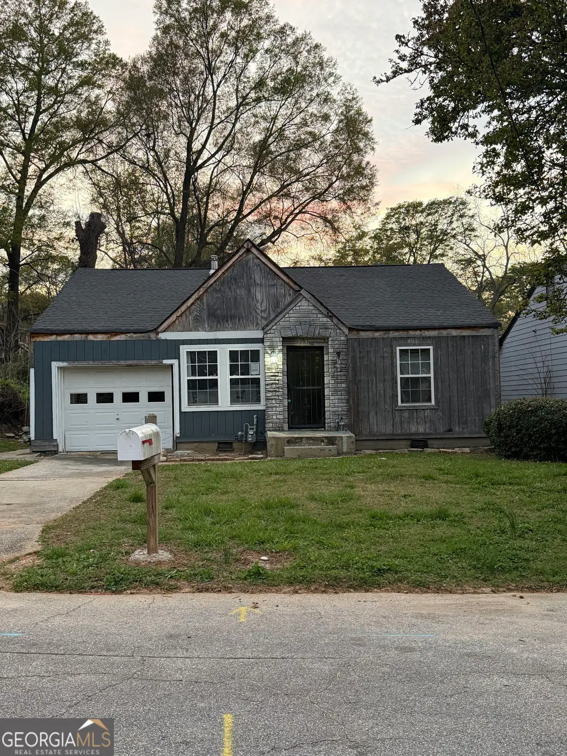 233 Mathewson Place Sw, Atlanta, GA 30314 - #1