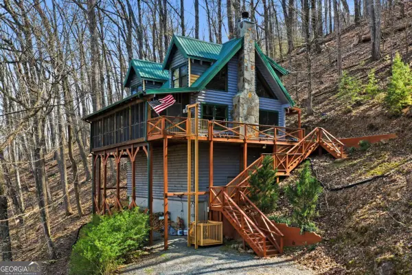 947 Skyview Drive, Ellijay, GA 30536