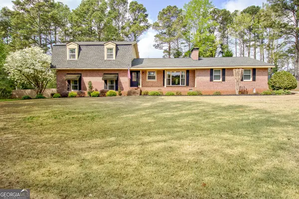 44 Camellia Cir, Newnan, GA 30263