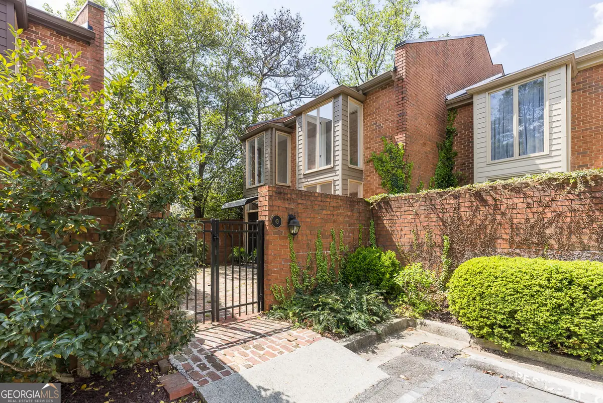 49 Willow Glen Ne, Atlanta, GA 30342 - #1