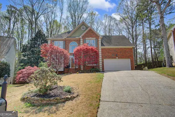 325 Camber Woods Court, Roswell, GA 30076