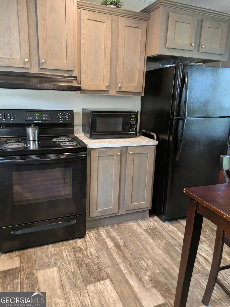 255 Greenview Circle, Fayetteville, GA 30214 - #3