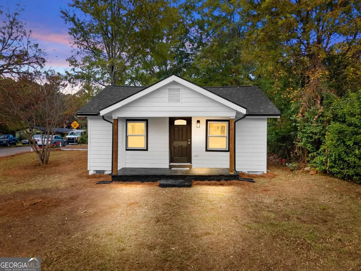118 Perry Street, Monroe, GA 30655 - #1