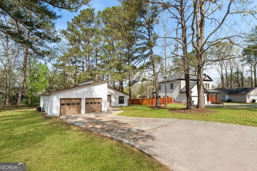 9383 Woodknoll Way, Jonesboro, GA 30238 - #3